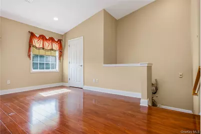 1132 Willow Lane, Valley Stream, NY 11580 - Photo 7