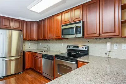 1132 Willow Lane, Valley Stream, NY 11580 - Photo 13