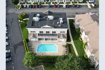 1132 Willow Lane, Valley Stream, NY 11580 - Photo 3