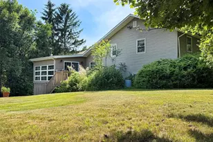 4 Lorelei Dr, Middletown, NY 10940 - Photo 9