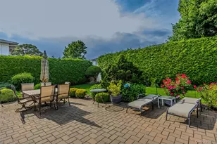 2969 Hampton Ct, Wantagh, NY 11793 - Photo 35