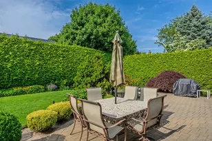 2969 Hampton Ct, Wantagh, NY 11793 - Photo 37