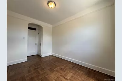 8161 Woodhaven Boulevard, Glendale, NY 11385 - Photo 17
