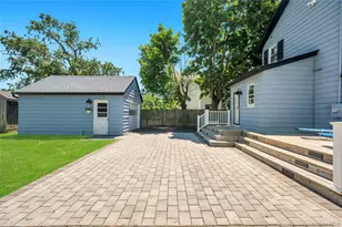 105 Maple Ave, Patchogue, NY 11772 - Photo 19