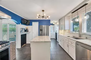 105 Maple Ave, Patchogue, NY 11772 - Photo 9
