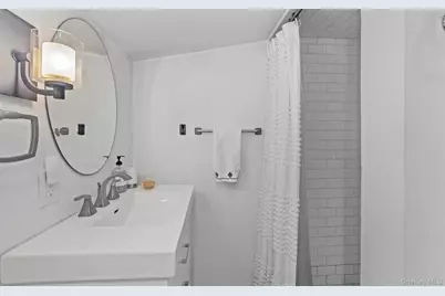 418 Pine Acres Boulevard, Brightwaters, NY 11718 - Photo 19