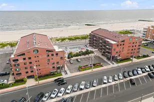 750 W Broadway, Long Beach, NY 11561 - Photo 33