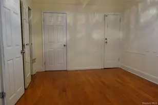 160-11 84th Rd, Jamaica, NY 11432 - Photo 17