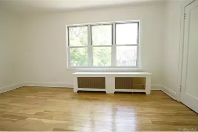 16011 84th Road, Jamaica, NY 11432 - Photo 5