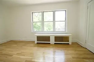 160-11 84th Rd, Jamaica, NY 11432 - Photo 5