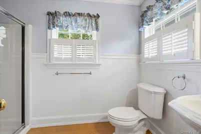 202 Bayport Avenue, Bayport, NY 11705 - Photo 15