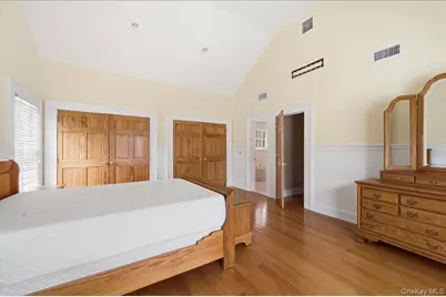 202 Bayport Avenue, Bayport, NY 11705 - Photo 23