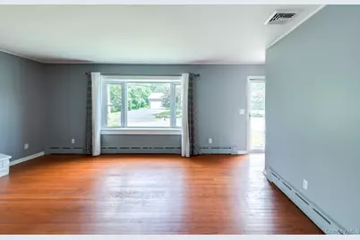 15 Genesee Avenue, Lake Katrine, NY 12449 - Photo 3