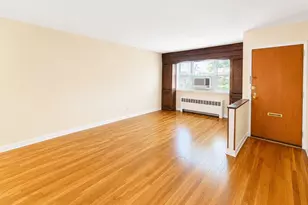 15-14 212th St, Bayside, NY 11360 - Photo 11