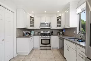 634 Morrison St, Babylon, NY 11702 - Photo 9