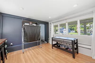 634 Morrison Street, Babylon, NY 11702 - Photo 19