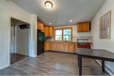 75 W Pulaski Road, Huntington Station, NY 11746 - Photo 19