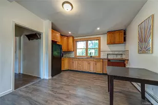 75 W Pulaski Rd, Huntington Station, NY 11746 - Photo 19