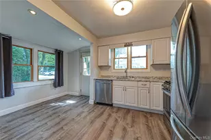 75 W Pulaski Rd, Huntington Station, NY 11746 - Photo 5