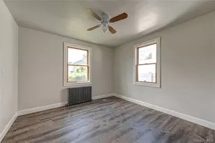 75 W Pulaski Rd, Huntington Station, NY 11746 - Photo 13