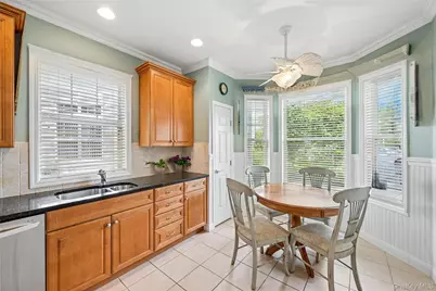 176 Melody Court, Eastport, NY 11941 - Photo 13