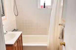 144-24 37th Ave, Flushing, NY 11354 - Photo 11