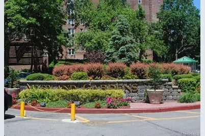 5620 Netherland Avenue #3E, Bronx, NY 10471 - Photo 9
