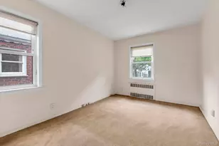 141-03 Hoover Ave, Briarwood, NY 11435 - Photo 17