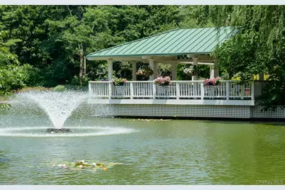 111 Cherry Vallley Avenue #408W, Garden City, NY 11530 - Photo 19