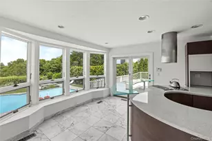 32 Contessa Ct, Port Jefferson, NY 11777 - Photo 11