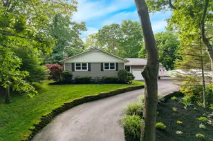30 Ferndale Ave, Miller Place, NY 11764 - Photo 3