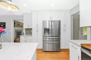 30 Ferndale Ave, Miller Place, NY 11764 - Photo 19