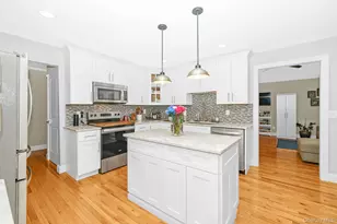 30 Ferndale Ave, Miller Place, NY 11764 - Photo 15