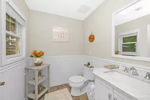 30 Ferndale Ave, Miller Place, NY 11764 - Photo 33