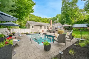 30 Ferndale Ave, Miller Place, NY 11764 - Photo 9