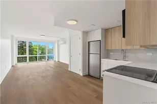 1 Lyon Pl, White Plains, NY 10601 - Photo 3