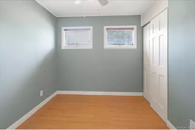 2513 Cedar Street, East Meadow, NY 11554 - Photo 7
