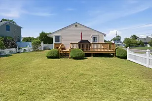 154 8th Ave, Kings Park, NY 11754 - Photo 11