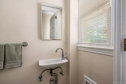 1542 Grand Avenue, Baldwin, NY 11510 - Photo 23