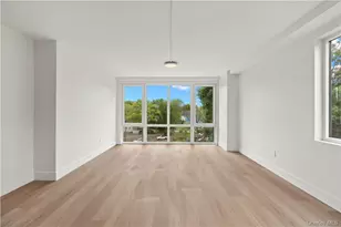 1 Lyon Pl, White Plains, NY 10601 - Photo 9