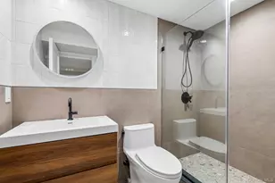 46 Banbury Rd, Rockville Centre, NY 11570 - Photo 37