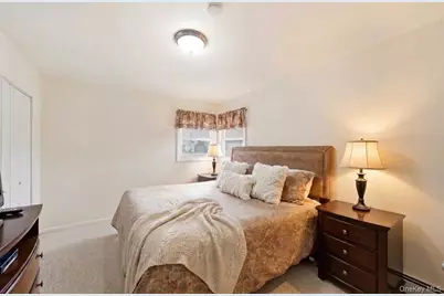 10 S Merrick Road, Massapequa, NY 11758 - Photo 13
