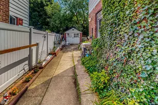 83-43 252nd St, Bellerose, NY 11426 - Photo 21