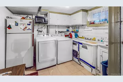 83-43 252nd Street, Bellerose, NY 11426 - Photo 17
