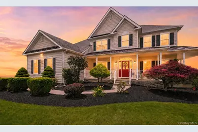 11 Hopeview Court, Newburgh, NY 12550 - Photo 1