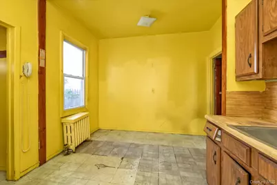 11232 196th Street, Saint Albans, NY 11412 - Photo 7