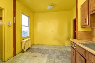 112-32 196th St, Saint Albans, NY 11412 - Photo 7
