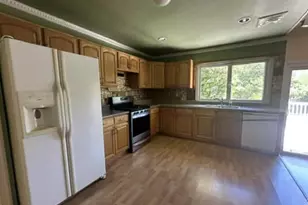 46 Andover Dr, Coram, NY 11727 - Photo 5