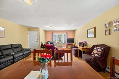 309 Logan Street, Brooklyn, NY 11208 - Photo 5