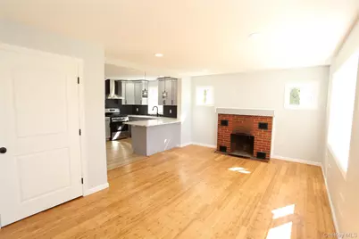 149 Brightwood Avenue, Pearl River, NY 10965 - Photo 3